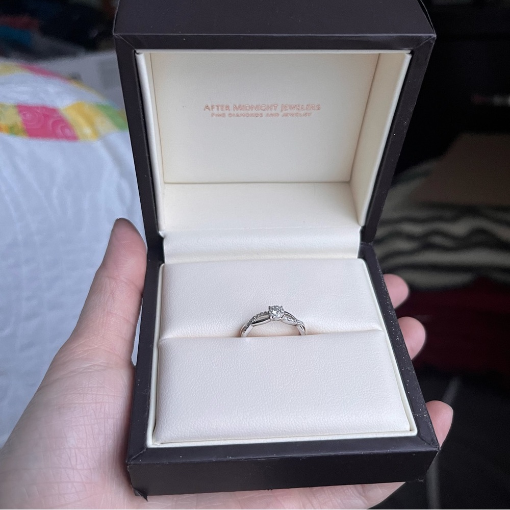 NWT White Gold Diamond Engagement Ring